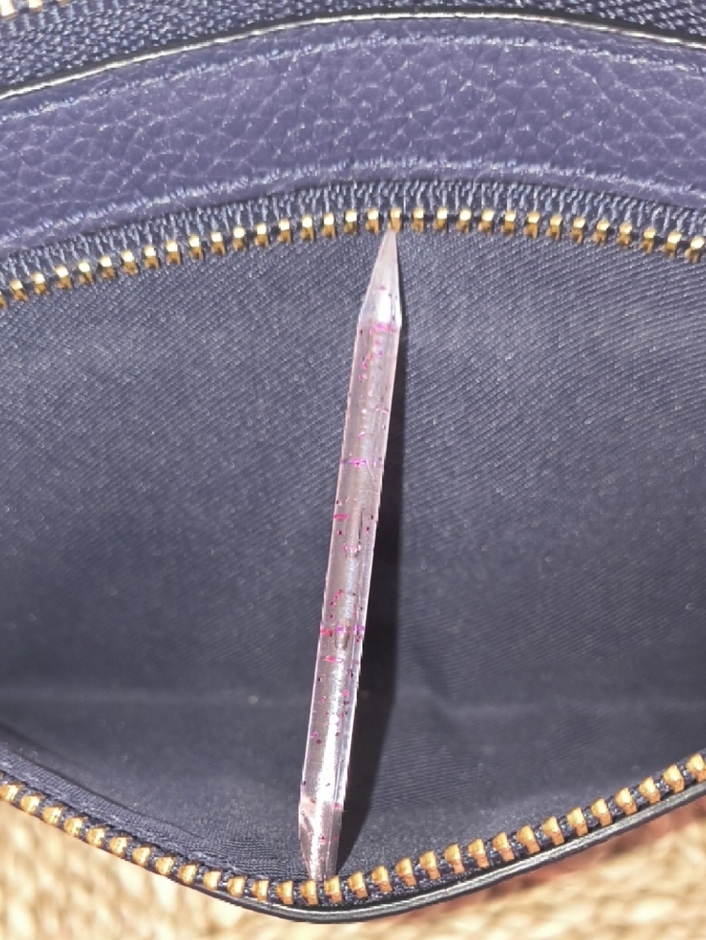 Coach Navy Blue Leather Wristlet (LARGE SIZE) with Gold Hardware Coach New York - Picture 11 of 12